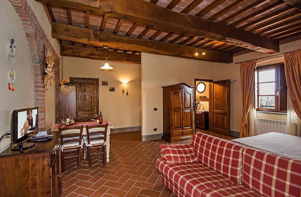 Agriturismo Valliferone Crespina エクステリア 写真